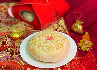 Kanom Mae Oey